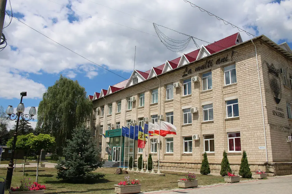 Comfortline.md în Sîngerei – plecări moderne dintr-un oraș de centru spre Europa.